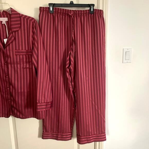 Cabernet Satin Pajama Top and Pants Set in Red Stripe - Picture 3 of 12